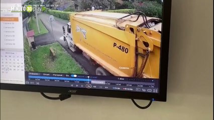 Trabajador aplastado por carro recolector