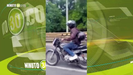 Qué tal Esta lumbrera posó cuando lo grabaron haciendo piruetas en la Autopista Norte