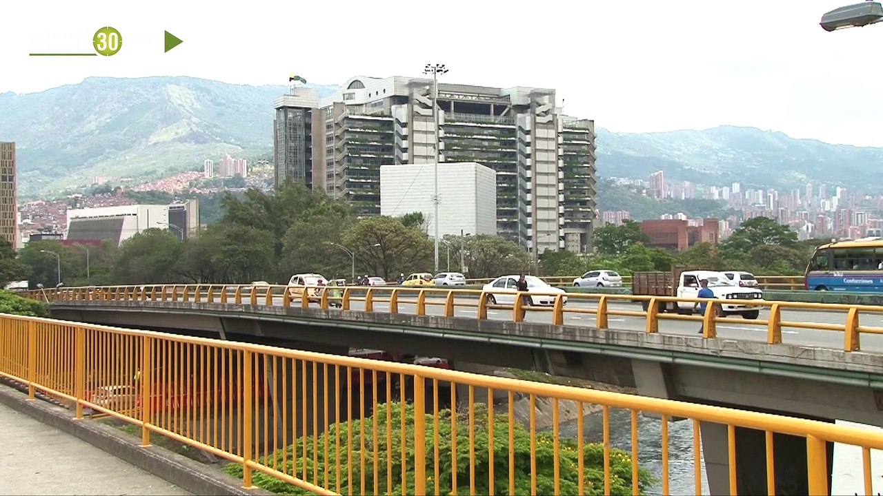 07-11-19 Aníbal Gaviria calificó de ‘extemporánea’ la propuesta del Gobernador Luis Pérez sobre Hidroituango  .m4v