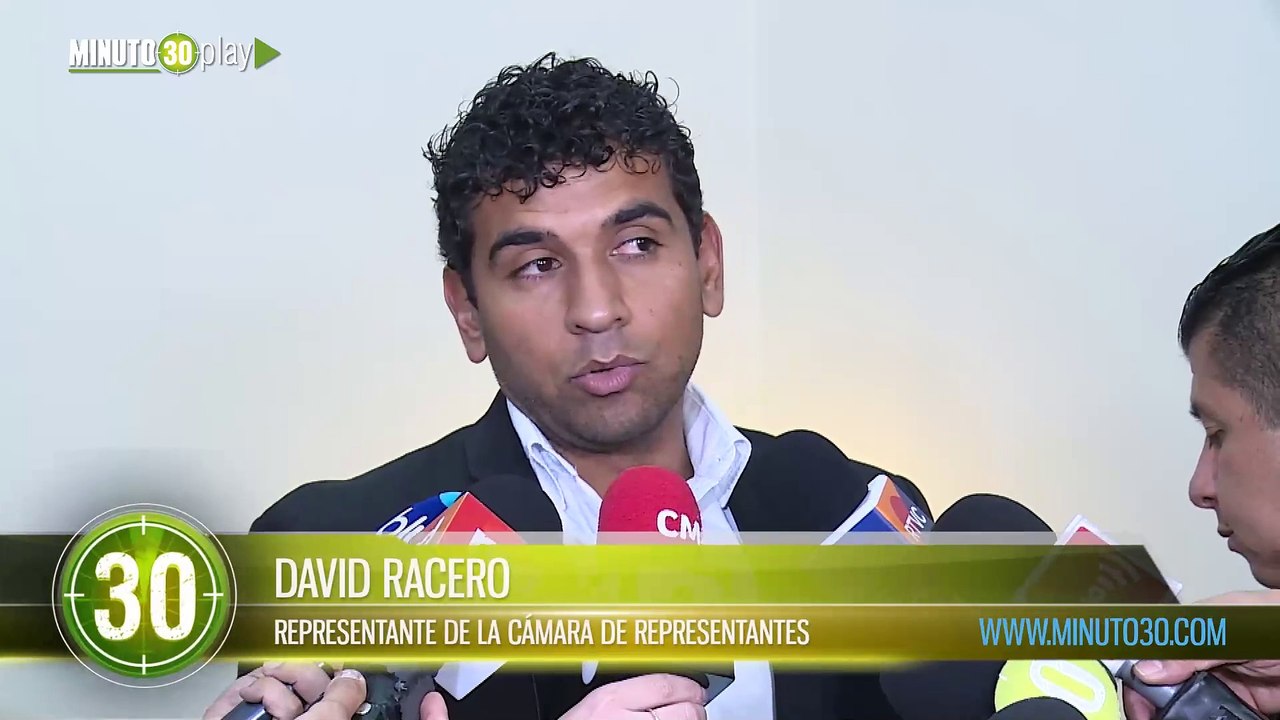 EL FISCAL TIENE RABO DE PASA Y DEBE DECIR QUIÉN ES SU JEFE RACERO