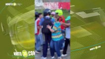 Cogieron a dos presuntos ladrones, les quitaron la ropa y los golpearon hasta el cansancio