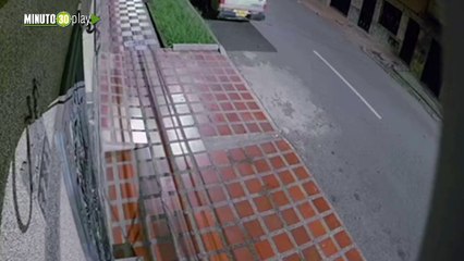 Tin  Tin  corre corre a las 3 de la mañana en Bello