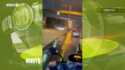 Parecían ríos las calles Más videos del fuerte aguacero que azotó a Medellín, antes de la alborada