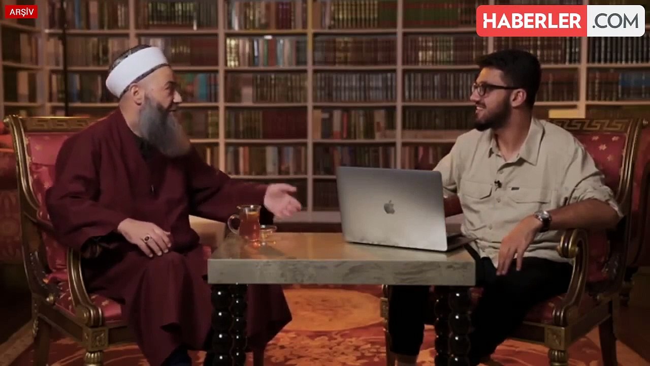 Cübbeli Ahmet Hoca olarak bilinen Ahmet Mahmut Ünlü hastaneye kaldırıldı