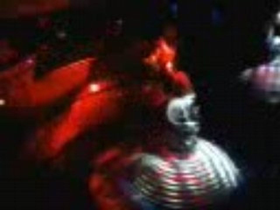 Danse avec les robots futuroscope