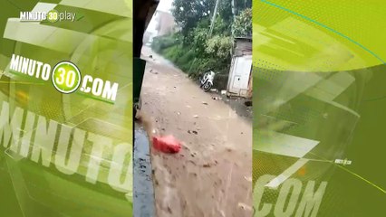 Otra vez se viene ese lapo de agua sobre Medellín