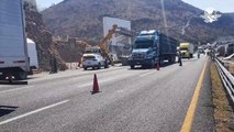 #OMG: Cae puente peatonal sobre tráiler en la carretera Querétaro-San Luis Potosí