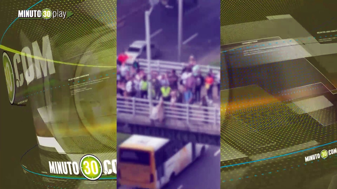 Hombre intenta lanzarse desde un puente en Industriales
