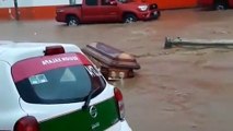 #OMG: Ataúdes Flotan En Xalapa Veracruz Huracán Grace Ataúdes Flotando En Las Calles de Veracruz