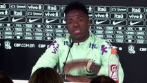 Vinícius rompe a llorar al hablar del racismo: “Cada vez tengo menos ganas de jugar”