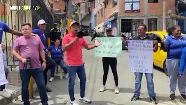 Guías turísticos de la comuna 13 de Medellín están protestando