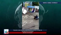 Diluvio en Ecatepec Rescatan a bebé tras ser arrastrado por la corriente