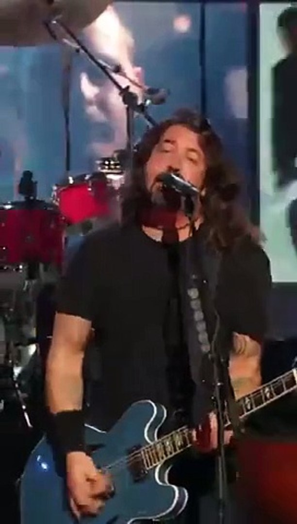 MTV: ¡Foo Fighters arrasó en los VMAs (y puso a cantar a Olivia Rodrigo)!