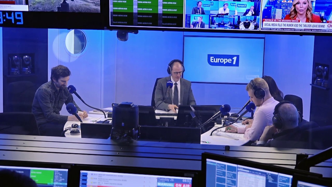 Guyane, une «île française» et les impôts de Nono : le zapping politique de Dimitri Vernet