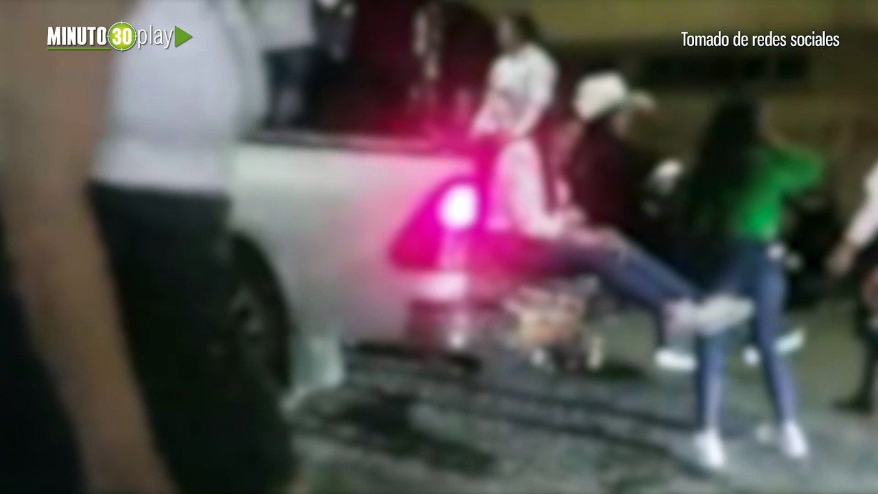 Polémica por el uso de carro de la UNGRD como caravana en las fiestas de El Socorro, Santander