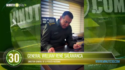 Hijo de policía llora cuando el Director de la Institución le dice que papá descansa el 24 para que estén juntos