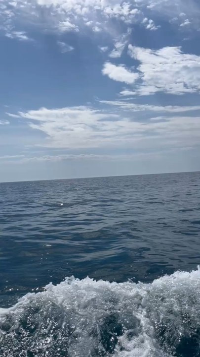 LA PLUS BELLE VUE de Tossa de Mar depuis la Mer [@celia.tadeo]