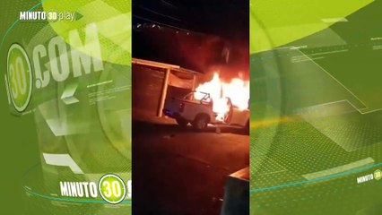 Doloroso Los gritos de desesperación de un conductor que no pudo apagar el carro en el que trabajaba