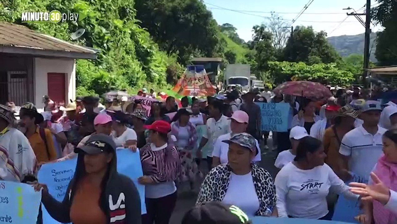 Con protesta pacifica habitantes de Puerto Valdivia exigen a EPM cumplimiento de acuerdos por contingencia en Hidroituango