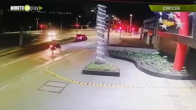 Fuerte accidente en Cali dejó cinco personas heridas