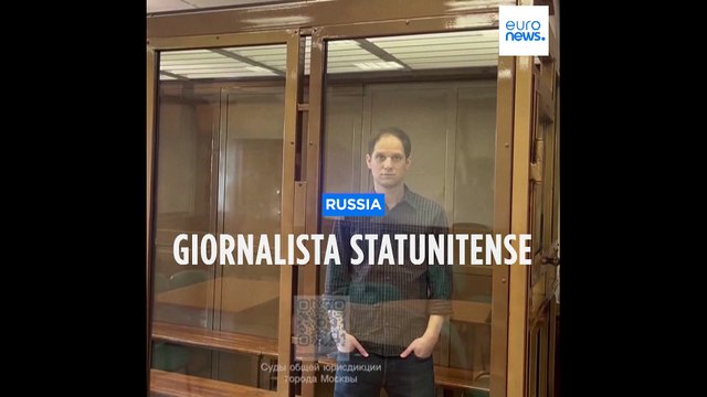 Russia, resta in carcere il reporter Usa Evan Gershkovich: È una spia