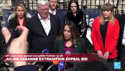 Assange 'persecuted for exposing true cost of war', says wife