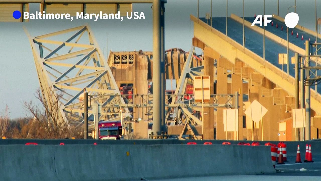 Schiff bringt Autobahnbrücke in Baltimore zum Einsturz