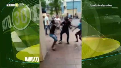 Peladitos atacan a puños a transeúnte que se negó a darles dinero