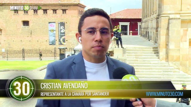 Proyecto de ley prohibiría que las CAR sean dueñas de empresas de servicios públicos