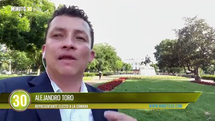 El representante electo Alejandro Toro inició con pie derecho ya fue hasta EE.UU