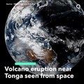 Erupción de un volcán cerca de Tonga vista desde el espacio