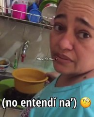 Download Video: RIP Isabellla!!! Cuando intentas hacerle broma a tu mama y te enteras que tu gallina sera la comida