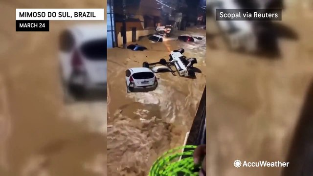 Flooding carries away vehicles in Brazilian streets