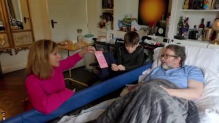 Derek Draper opens birthday cards with Kate Garraway in a new documentary clip