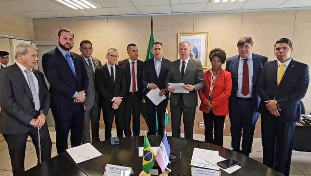 Governador Renato Casagrande, se reuniu com o Ministro da Integração e do Desenvolvimento Regional, Waldez Góes e com participação da Bancada Federal Capixaba, para entregar o relatório inicial dos prejuízos causados pelas chuvas nas 13 cidades capixabas
