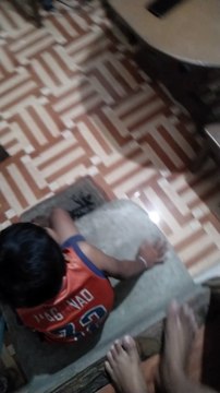 yummy eating fresh seafood