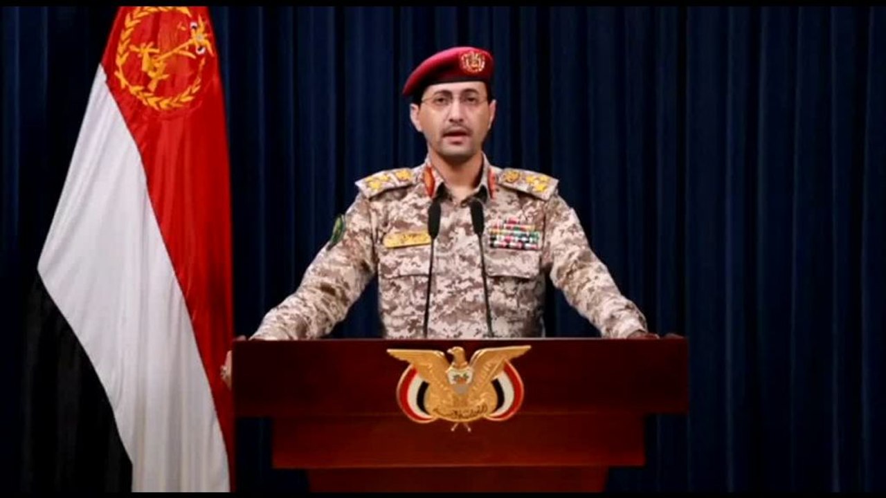 Gli Houthi: sei attacchi in 72 ore contro navi Usa e Gb