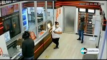 #CCTV: Momento exacto del ataque a civiles dentro de una pizzería en Ciudad Juárez