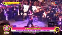 Christian Nodal besa a Carolina Ross en concierto