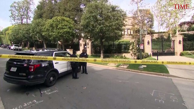 Feds Search Sean ‘Diddy’ Combs’ Properties as Part of Sex Trafficking Probe, Sources Tell AP