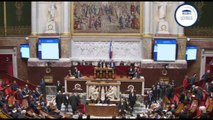 Il minuto di silenzio dei deputati francesi per l'attentato a Mosca