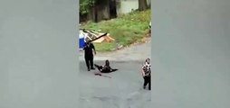 #VIDEO: Una mujer atiende a un policía de NJ con un disparo en el cuello mientras los disparos sobrevuelan su cabeza