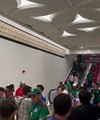 mexicanos cantándoles “Canta y no llores” a los argentinos en el metro de Qatar, es hermoso