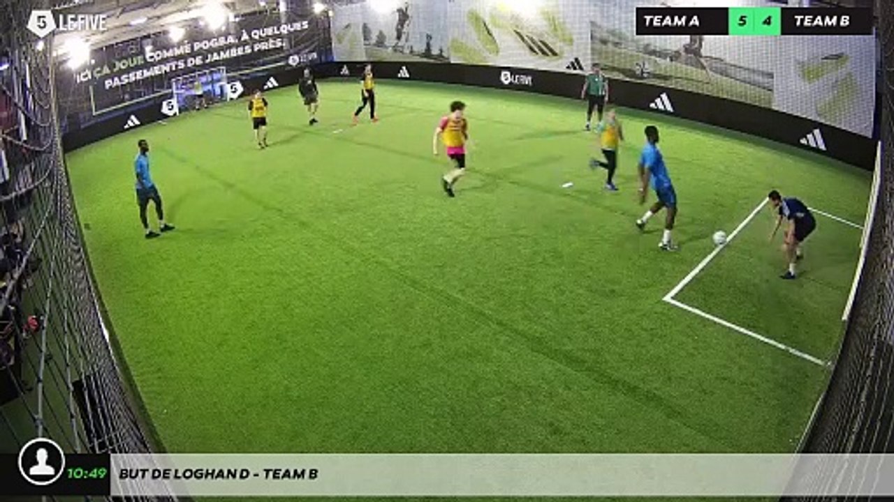 But de Loghan D - Team B