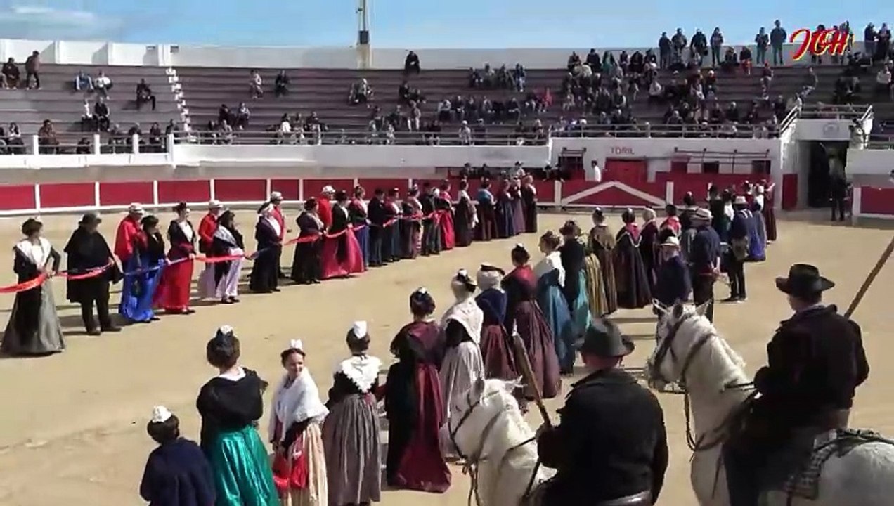 Capelado aux St Maries de la Mer  120 ans de la manade Raynaud