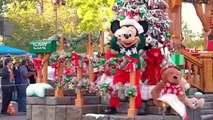 Desfile de Fantasía Navideña 2022 en Disneylandia - Espectáculo completo [4K POV].