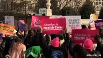 USA, manifestazione contro le restrizioni a uso pillola abortiva