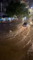 Las inundaciones repentinas dejan varados a los conductores en Dallas y Fort Worth