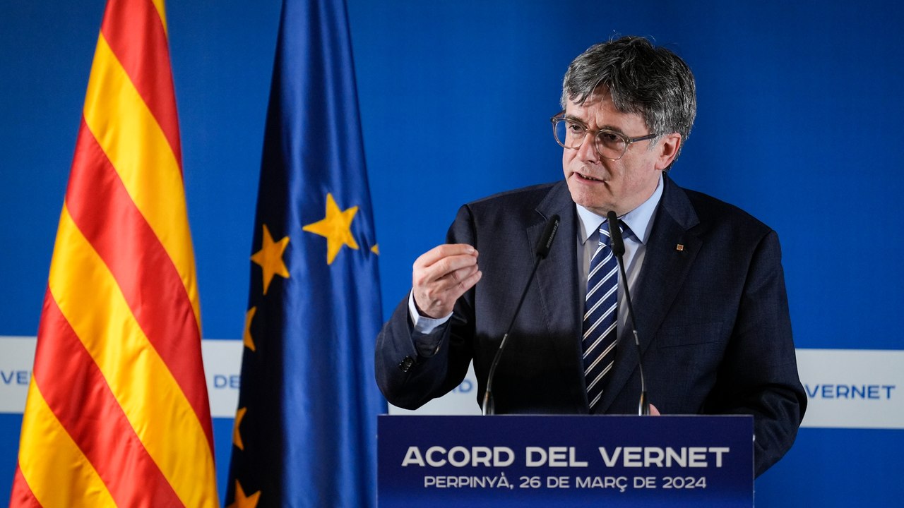 Carles Puigdemont presenta su candidatura como la enésima 'lista de país' con la que responder a "las agresiones españolas a Cataluña para beneficio escandaloso de Madrid"