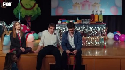 Lise Günlükleri_ Her Şey Mavi'nin Mutluluğu İçin - Tozluyaka